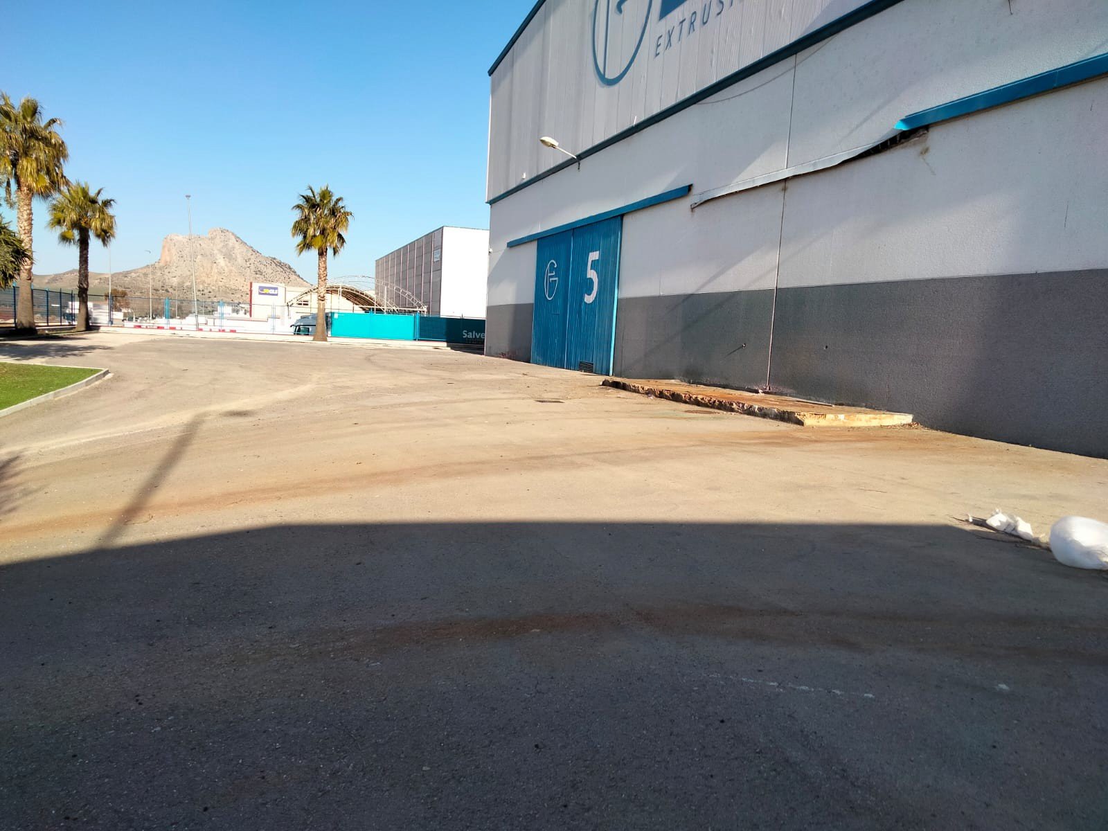 Nave industrial, Grupo Vega Capital SOCIMI